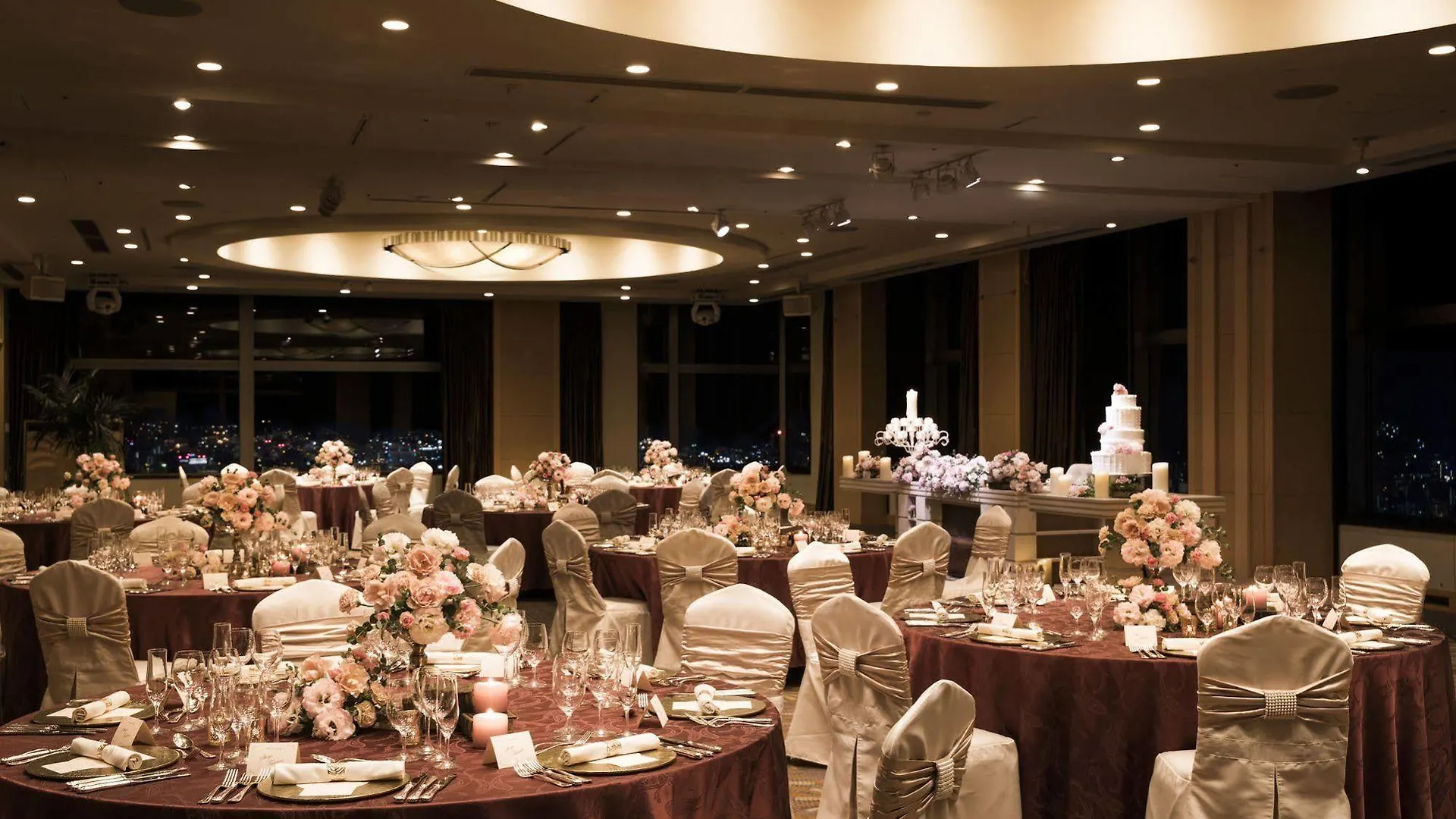 *****  JR Tower Hotel Nikko Sapporo Japonia